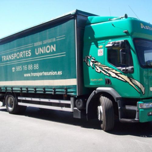 Vista de uno de los camiones de la flota